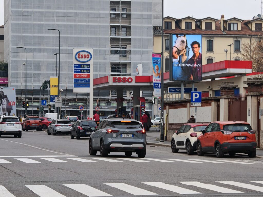 5050c7cc-6ee4-43fa-be57-e901582d7e84