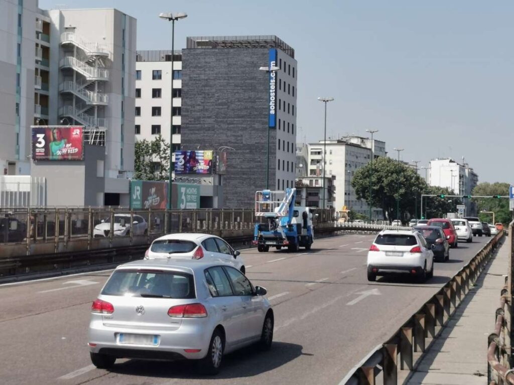 DOMINATION C.SO DEL POPOLO ALT. CAVALCAVIA 2